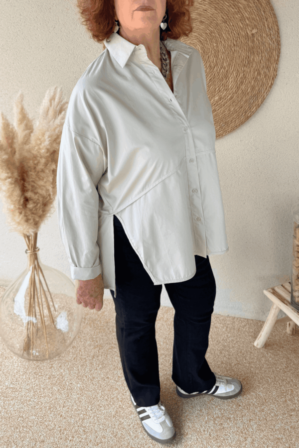 Chemise LILOU - Taille unique jusqu'au 46 – Image 2