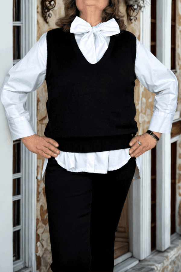 Pull LOLA noir - Taille unique jusqu'au 42