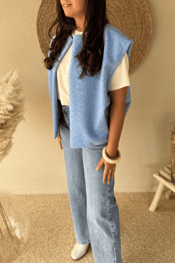 Gilet JOY bleu - Taille unique jusqu'au 44 – Image 3