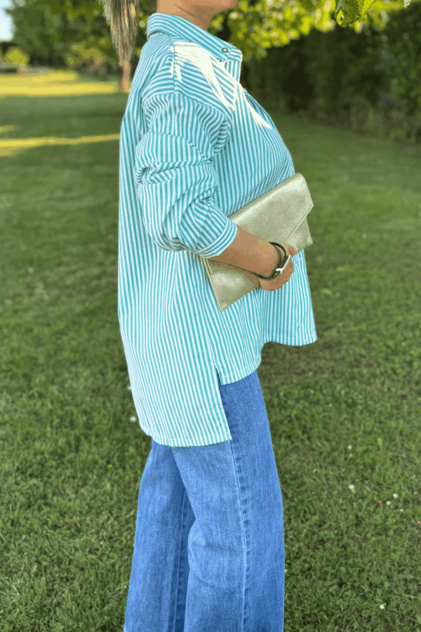 Chemise EVA vert - Taille unique jusqu'au 44 – Image 2