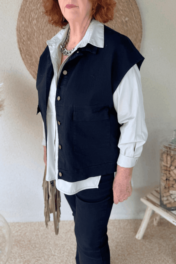 Veste en jean CELIA noir - Taille unique jusqu'au 48 – Image 2