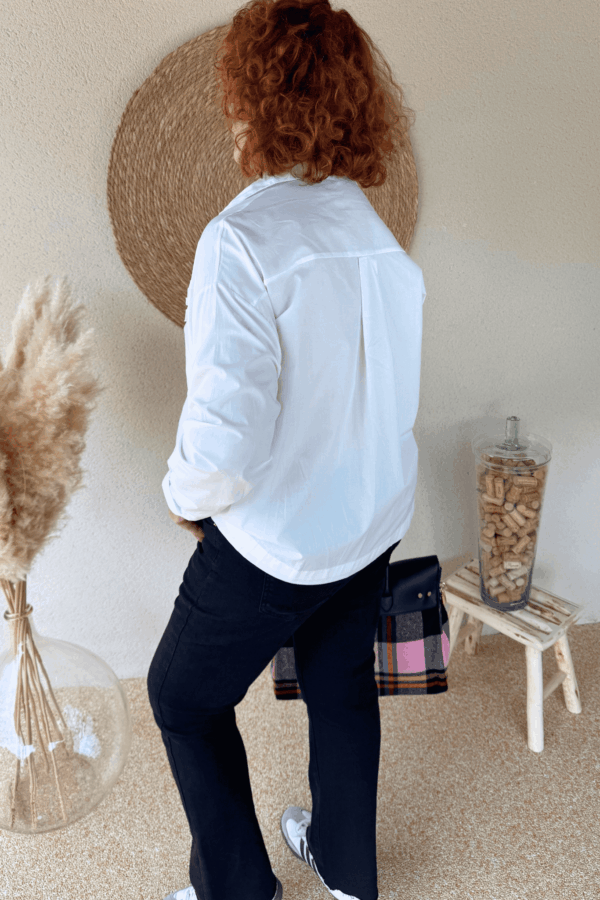 Chemise LINA blanc - Taille unique jusqu'au 48 – Image 3