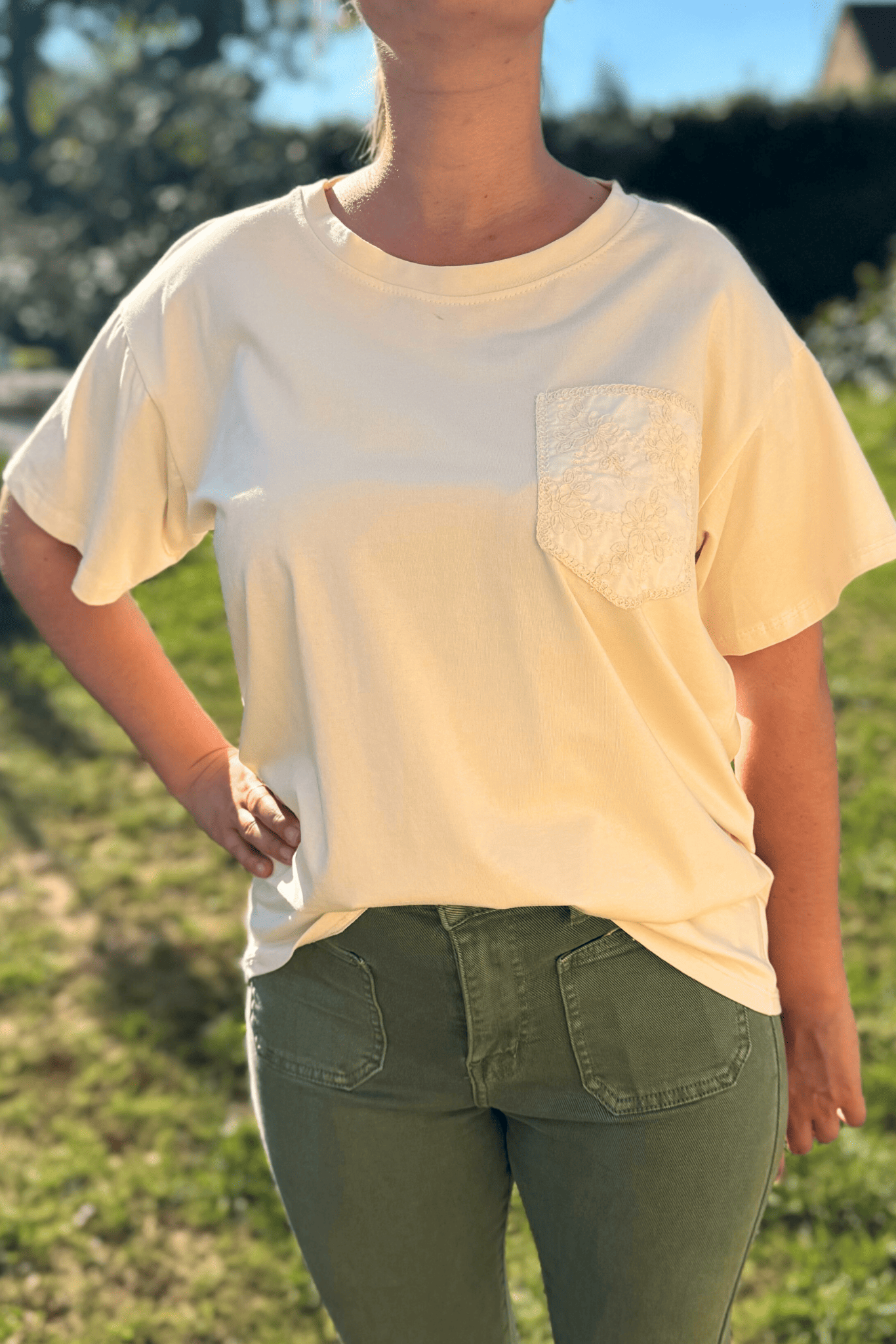 T-shirt ECRU - Taille unique jusqu'au 44