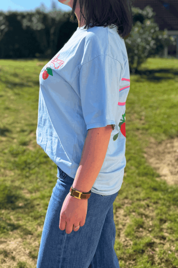 T-shirt CLARA bleu ciel - Taille unique jusqu'au 42 – Image 2