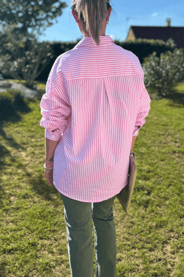 Chemise MATHILDE - Taille unique jusqu'au 44 – Image 3
