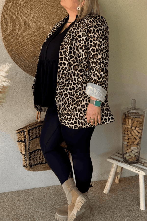 Veste de tailleur LEONA - Taille unique jusqu'au 48 – Image 2