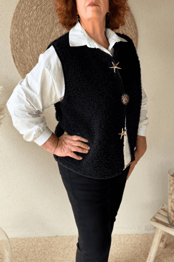 Gilet sans manche NERINA - Taille unique jusqu'au 48 – Image 2